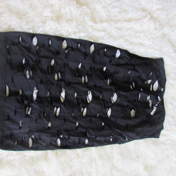 Black distressed shirt - Picture 5 of 5